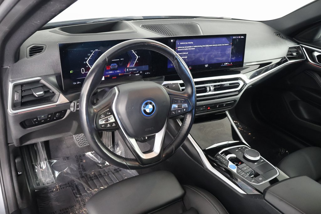 Certified 2023 BMW i4 eDrive40 RWD image 7