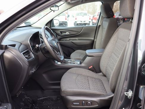 Used 2022 Chevrolet Equinox LT image 4