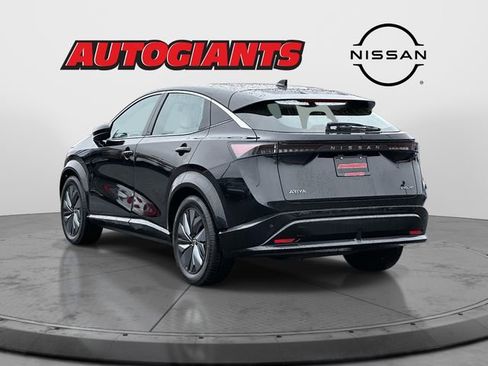 Used 2023 Nissan Ariya FWD image 5