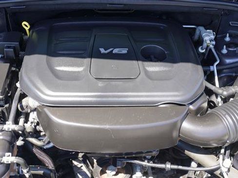 Used 2018 Jeep Grand Cherokee Laredo AWD/4WD image 30