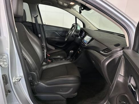 Used 2018 Buick Encore Preferred FWD image 28