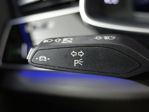 Used 2022 Audi RS Q8 image 50