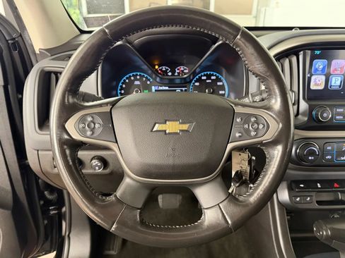 Used 2016 Chevrolet Colorado Z71 AWD/4WD image 18