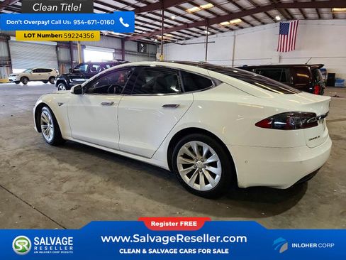 Used 2016 Tesla Model S RWD image 3