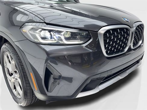 Used 2022 BMW X4 xDrive30i image 3