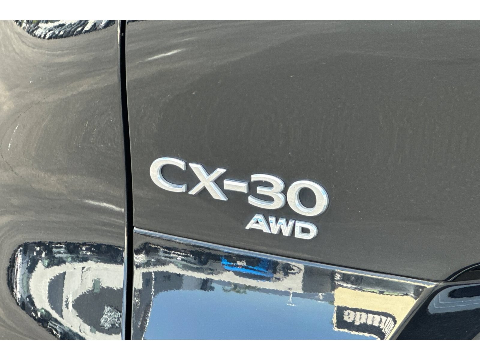 Used 2024 MAZDA CX-30 AWD 2.5 S w/ Select Sport Pkg image 17