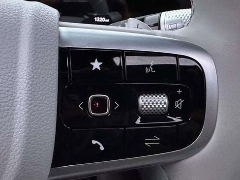 Used 2026 Genesis GV70 2.5T Advanced image 24