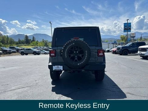 Used 2021 Jeep Wrangler Unlimited Sport AWD/4WD image 4