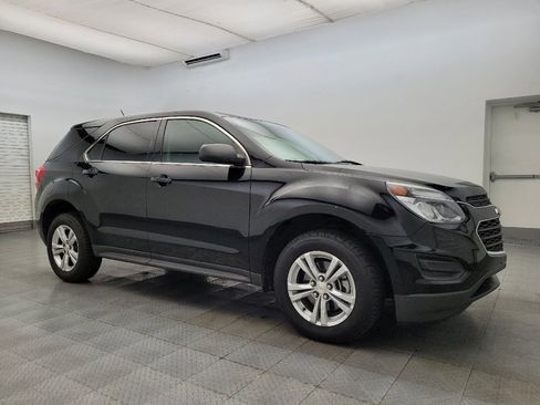 Used 2017 Chevrolet Equinox LS image 11