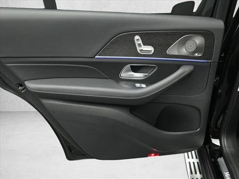 Certified 2026 Mercedes-Benz GLS 450 4MATIC image 23