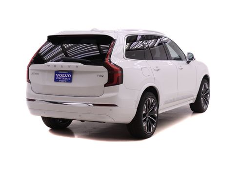 New 2026 Volvo XC90 T8 Ultra w/ Protection Package AWD/4WD image 4