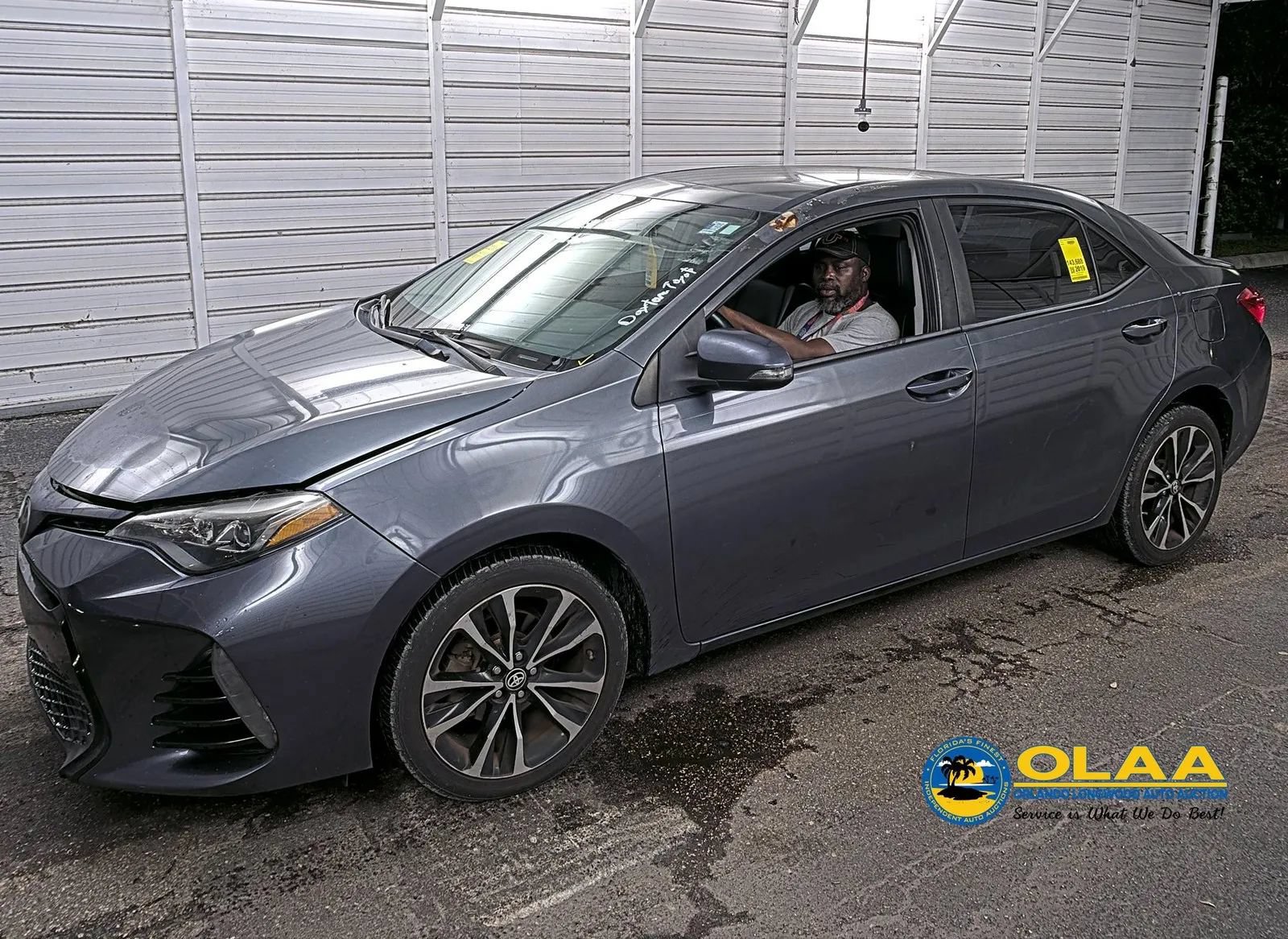 Used 2019 Toyota Corolla SE FWD image 1