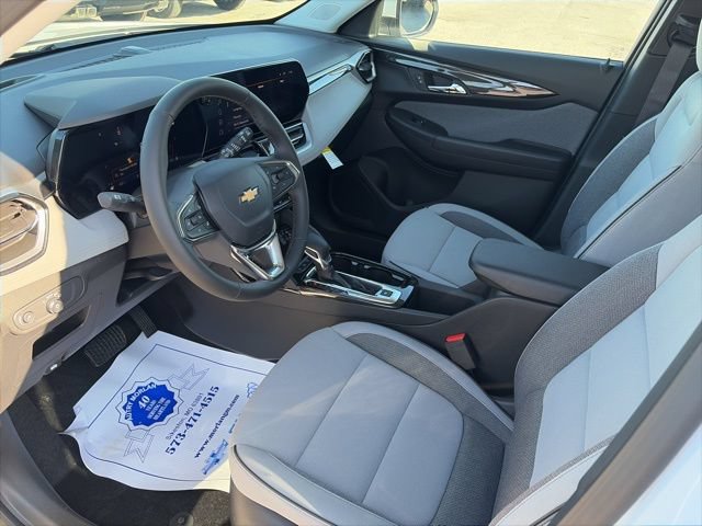 New 2026 Chevrolet TrailBlazer LT w/ Convenience Package FWD image 16