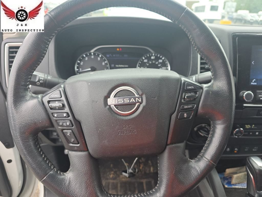 Used 2023 Nissan Frontier SV w/ SV Convenience Package AWD/4WD image 5