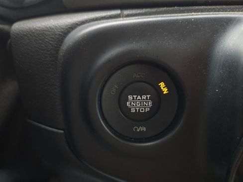 Used 2021 Jeep Gladiator Rubicon image 17