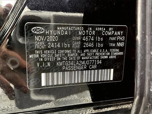 Used 2021 Genesis G70 2.0T w/ Elite Package image 35