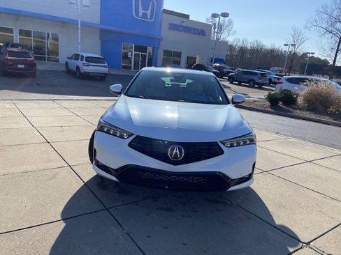 Used 2024 Acura Integra A-Spec image 3