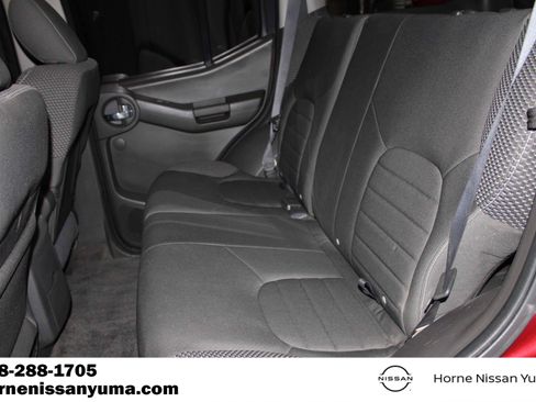 Used 2013 Nissan Xterra PRO-4X AWD/4WD image 5