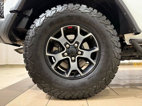 Used 2019 Jeep Wrangler Unlimited Rubicon image 9