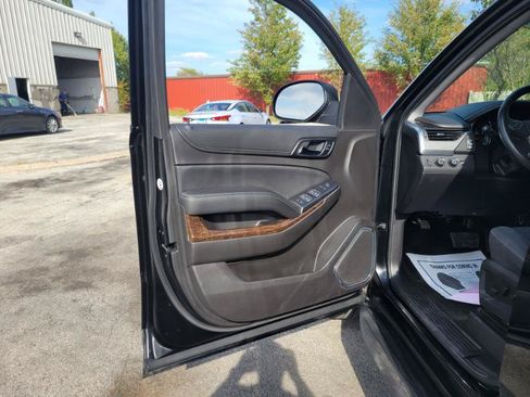 Used 2017 Chevrolet Suburban 3500 LS w/ Driver Alert Package AWD/4WD image 23