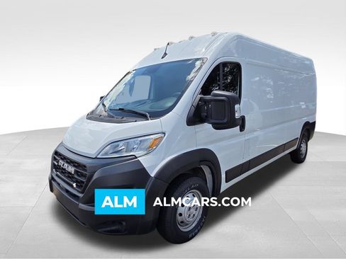 Used 2023 RAM ProMaster 2500 FWD image 1