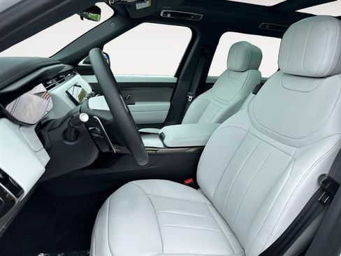 New 2026 Land Rover Range Rover Sport SE AWD/4WD image 9