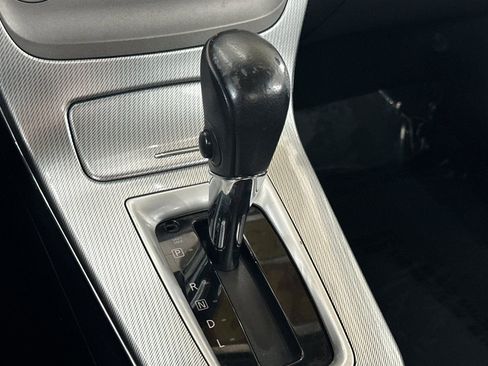 Used 2013 Nissan Sentra SR w/ Driver Pkg image 22