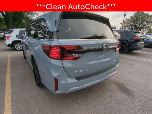 Used 2025 Honda Odyssey Sport-L image 4