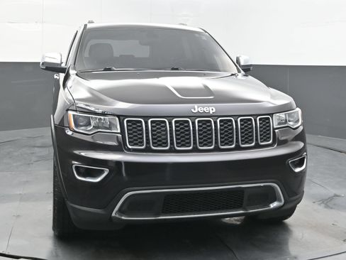 Used 2019 Jeep Grand Cherokee Limited RWD image 2