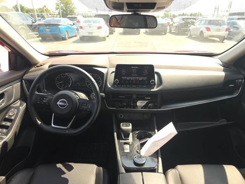Certified 2023 Nissan Rogue SV w/ SV Premium B Package AWD/4WD image 9