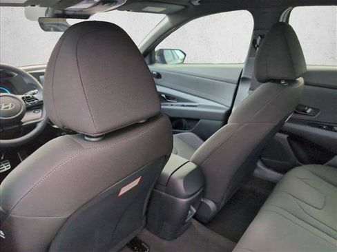 New 2026 Hyundai Elantra Sport FWD image 16