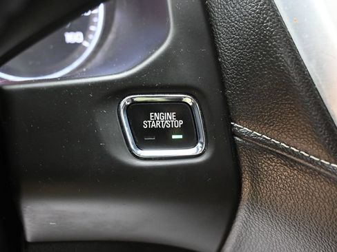 Used 2019 GMC Acadia SLT FWD image 6