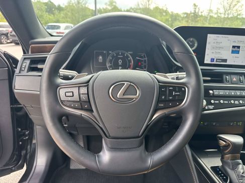 Certified 2025 Lexus ES 350 w/ Premium Package FWD image 26