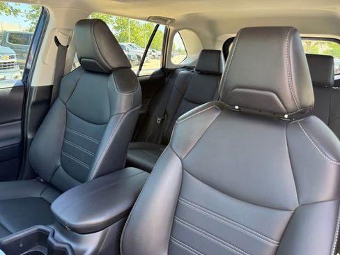 Used 2024 Toyota RAV4 XLE Premium FWD image 11