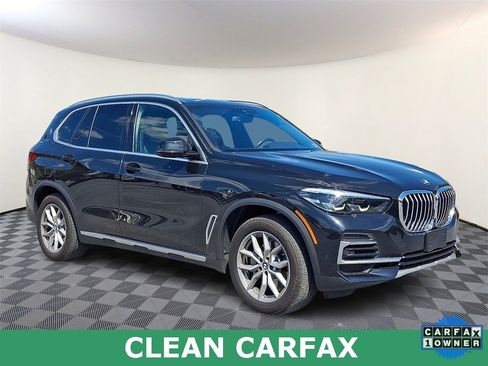 Used 2022 BMW X5 xDrive40i w/ Premium Package image 1