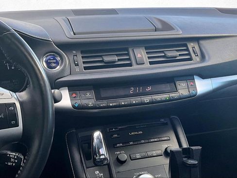 Used 2012 Lexus CT 200h Premium w/ Leather Pkg image 9