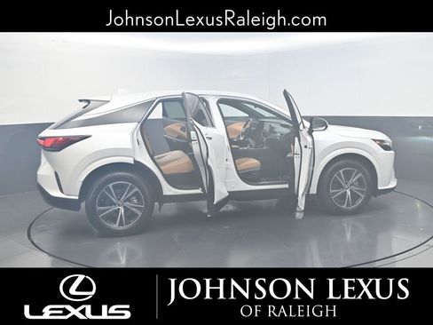 Certified 2025 Lexus RX 350 FWD w/ Technology Package image 24