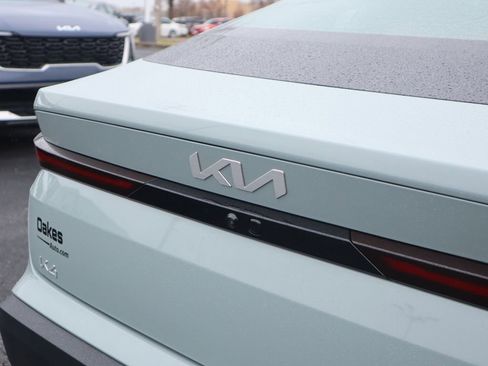 New 2025 Kia K4 LXS image 8