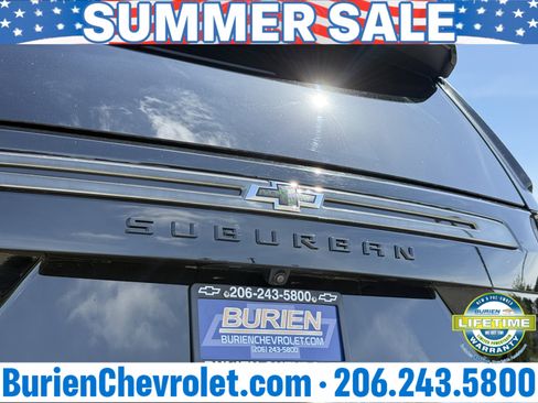 Used 2022 Chevrolet Suburban Z71 AWD/4WD image 39