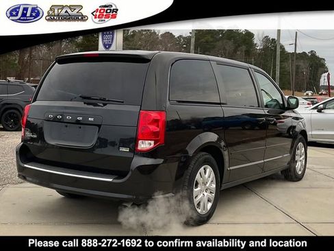 Used 2016 Dodge Grand Caravan SE w/ Quick Order Package 29E SE image 7