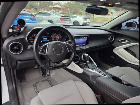 Used 2022 Chevrolet Camaro LT w/ RS Package RWD image 10
