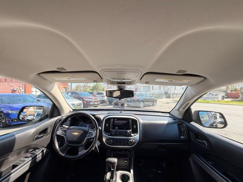 Used 2020 Chevrolet Colorado LT AWD/4WD image 31