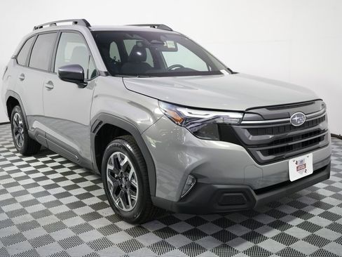 Used 2026 Subaru Forester Premium AWD/4WD image 9