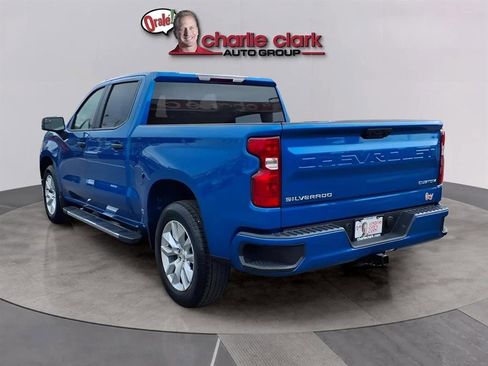 Used 2024 Chevrolet Silverado 1500 Custom image 3