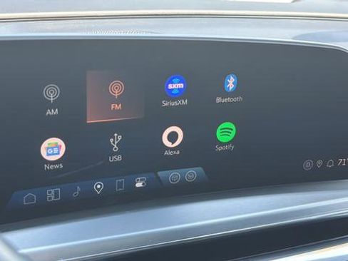 Used 2024 Cadillac Lyriq Luxury image 20