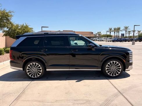 Used 2026 Hyundai Palisade Calligraphy FWD image 7