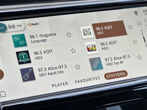 Used 2023 Land Rover Discovery Sport S R-Dynamic image 20