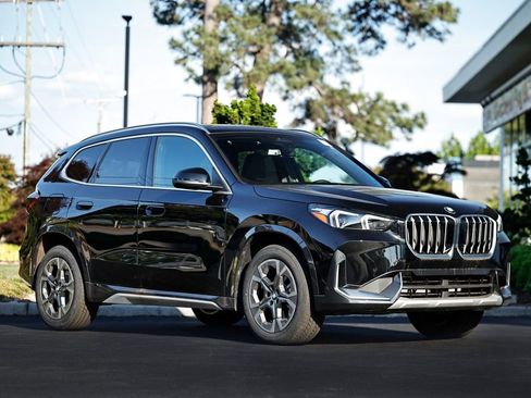 New 2026 BMW X1 xDrive28i AWD/4WD image 1