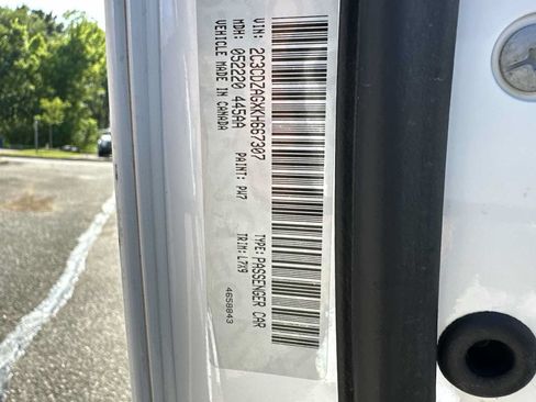 Used 2019 Dodge Challenger SXT RWD image 39