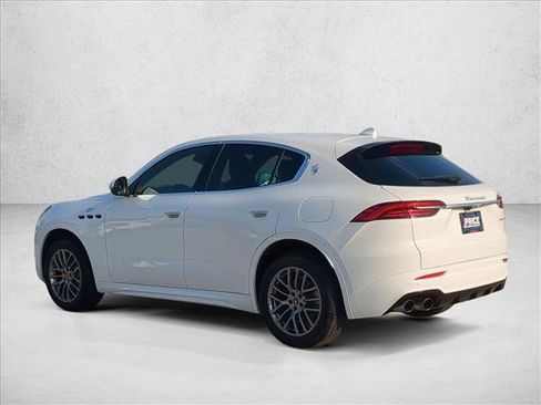 Used 2024 Maserati Grecale GT image 8